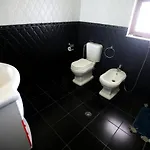 Dori Ani アパート ティラナ