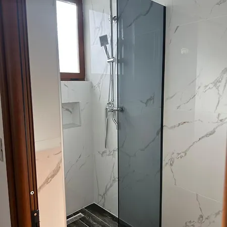 Apartment Dori Ani